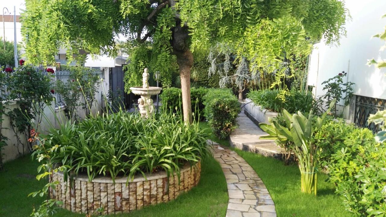 Villa Mary - Oroblu Trani Dış mekan fotoğraf