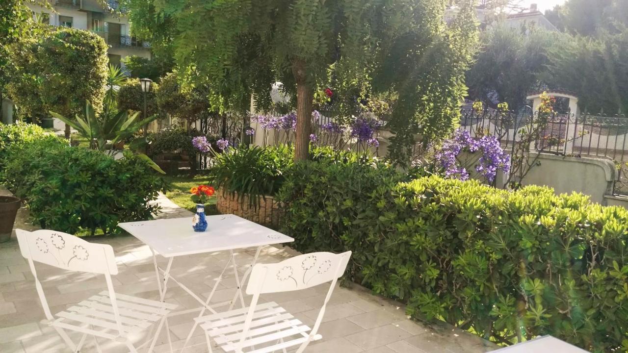 Villa Mary - Oroblu Trani Dış mekan fotoğraf
